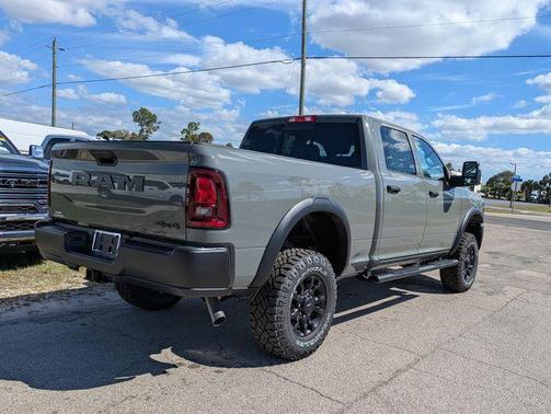 2026 RAM 2500 Tradesman Crew Cab 4x4 6'4' Box