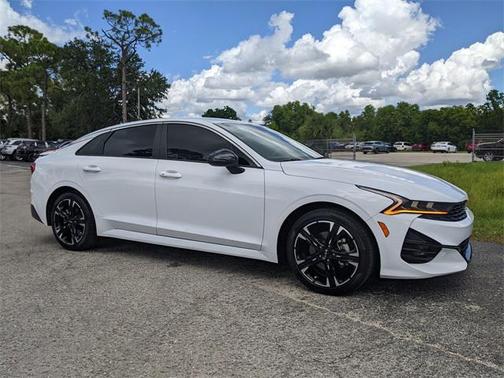 2024 Kia K5 GT-Line