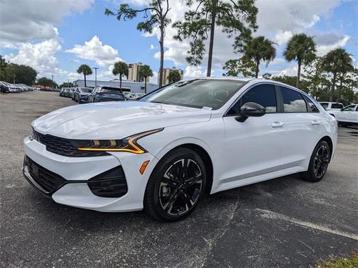 2024 Kia K5 GT-Line