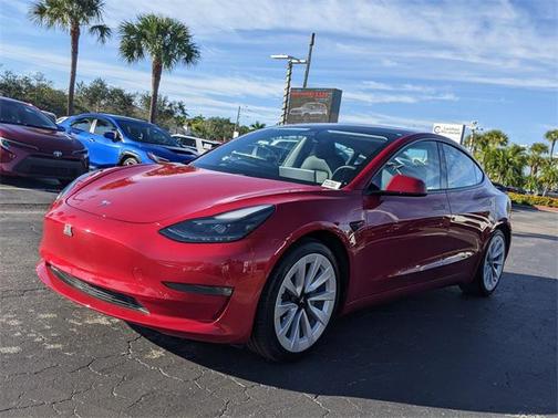 2021 Tesla Model 3 Standard Range Plus
