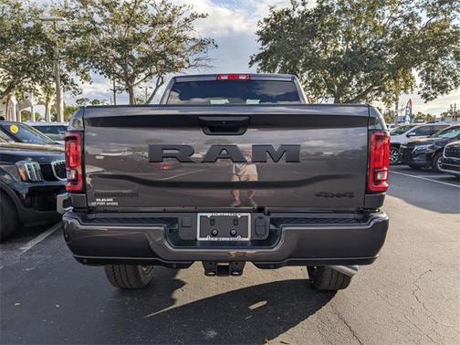2026 RAM 2500 Big Horn Crew Cab 4x4 6'4' Box