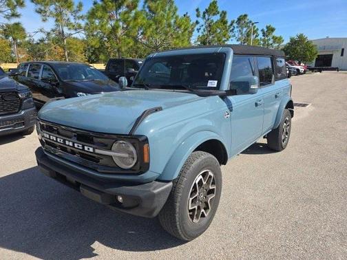 2023 Ford Bronco Outer Banks