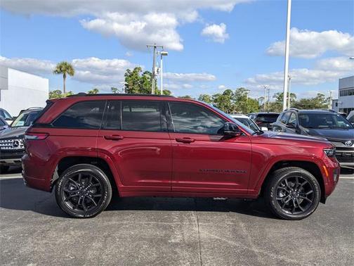 2024 Jeep Grand Cherokee 4xe Anniversary Edition