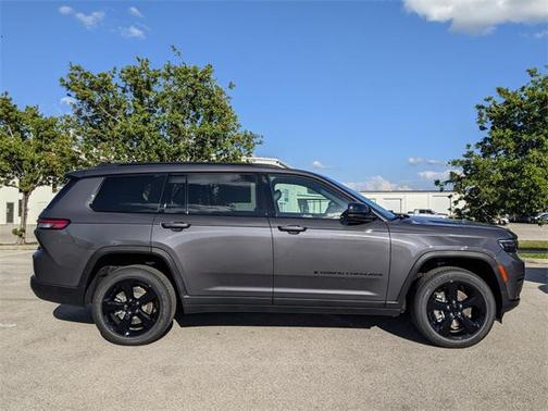 2025 Jeep Grand Cherokee L Altitude