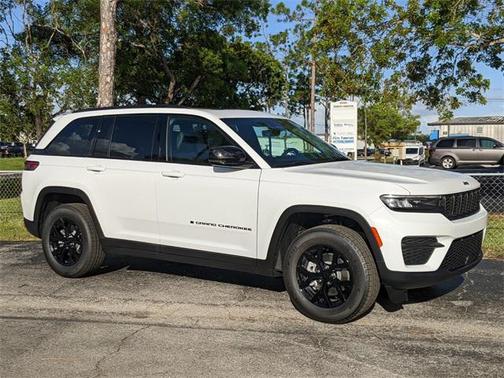 2025 Jeep Grand Cherokee Altitude