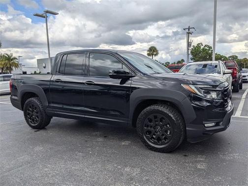 2023 Honda Ridgeline Black