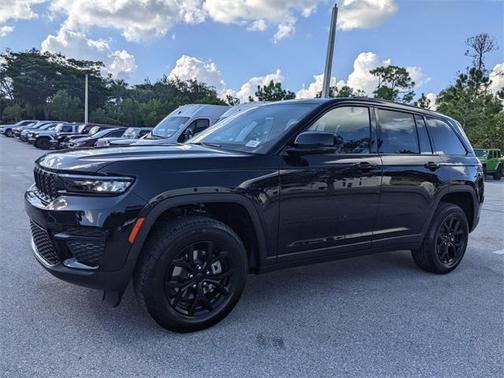 2025 Jeep Grand Cherokee Altitude