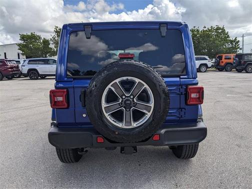 2020 Jeep Wrangler Unlimited Sahara