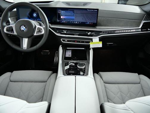2026 BMW X6 xDrive40i