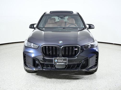 2024 BMW X5 M60i