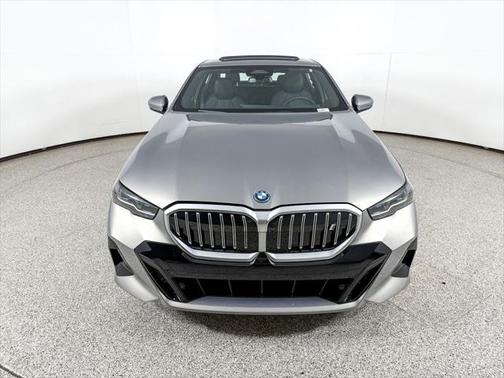 2026 BMW i5 xDrive40