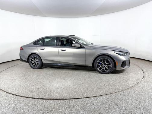 2026 BMW i5 xDrive40