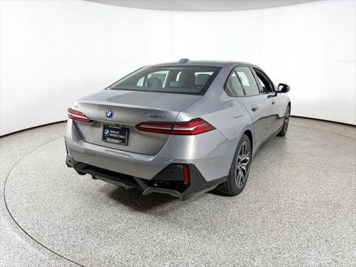 2026 BMW i5 xDrive40