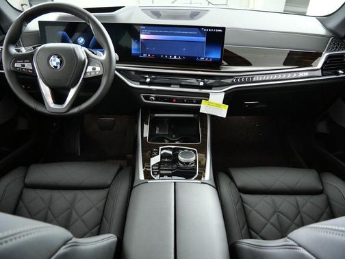 Tanzanite Blue II Metallic 2026 BMW X5 xDrive40i