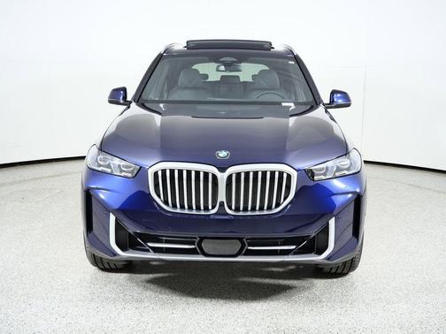 Tanzanite Blue II Metallic 2026 BMW X5 xDrive40i
