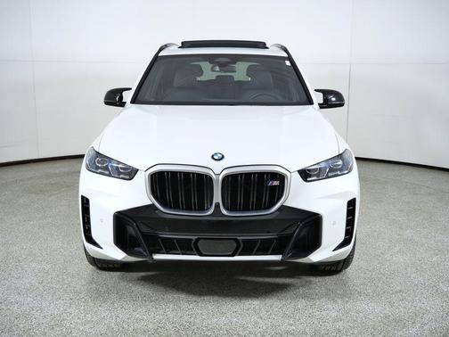 2025 BMW X5 M60i