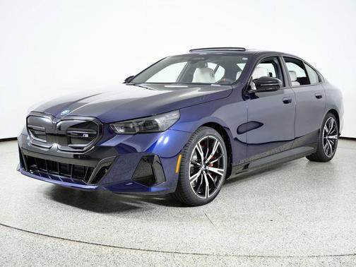 2025 BMW i5 M60