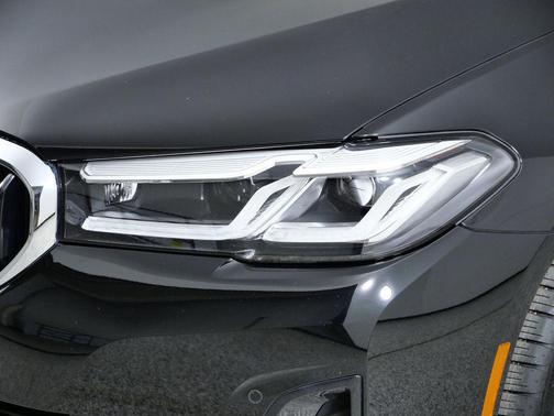 2023 BMW 540 i xDrive