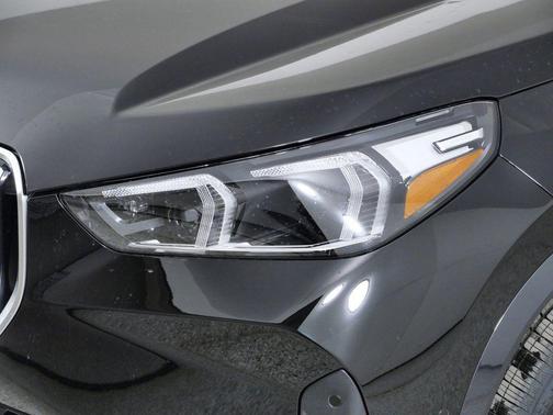 Jet Black 2026 BMW X1 xDrive28i