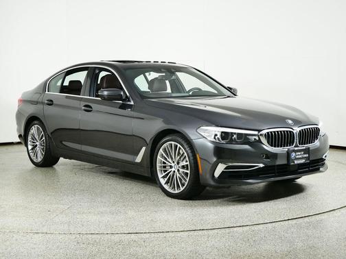 2020 BMW 530e xDrive iPerformance