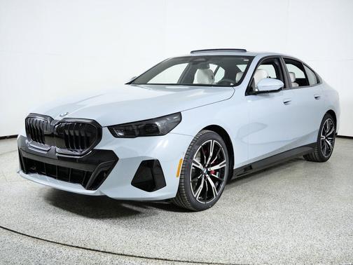 2026 BMW 530 i xDrive