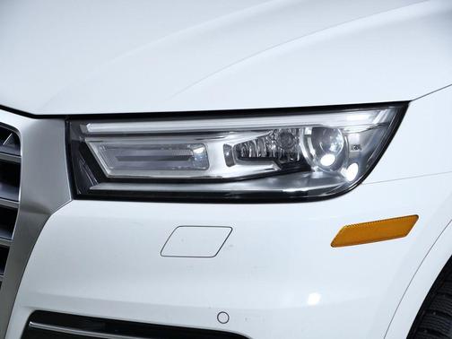 2020 Audi Q5 45 Premium