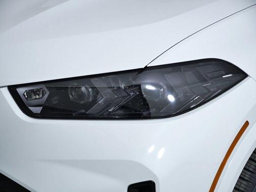 Alpine White 2026 BMW X5 xDrive40i