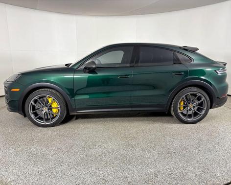 Paint to Sample 2024 Porsche Cayenne Turbo GT