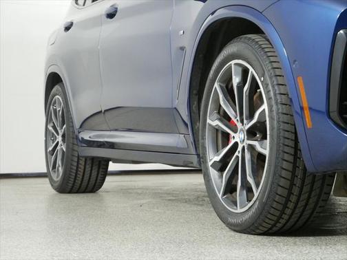 2022 BMW X3 M40i