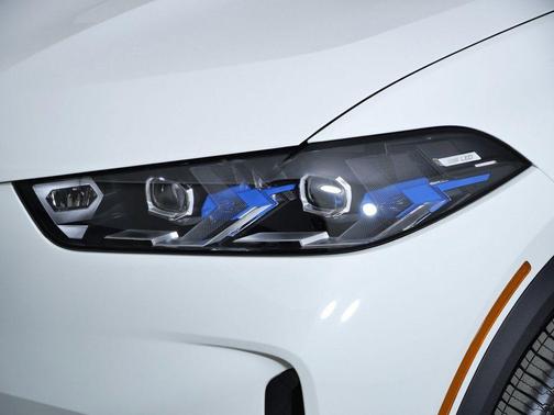 Alpine White 2026 BMW X5 xDrive40i