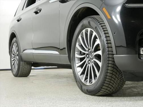 2022 Lincoln Aviator Reserve AWD
