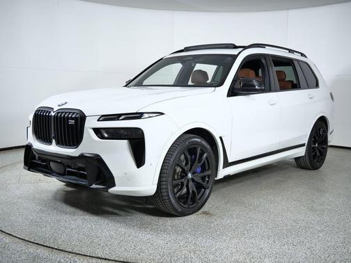 2024 BMW X7 M60i