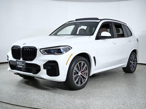 2023 BMW X5 M50i
