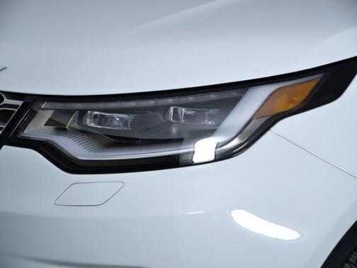 2021 Land Rover Discovery P300 S