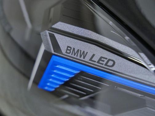 Black Sapphire Metallic 2027 BMW M440 i xDrive