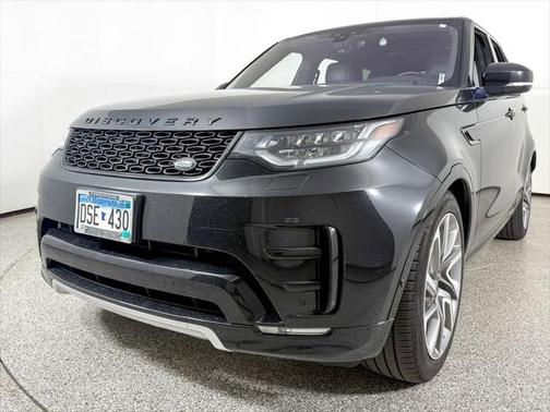 2020 Land Rover Discovery Landmark Edition