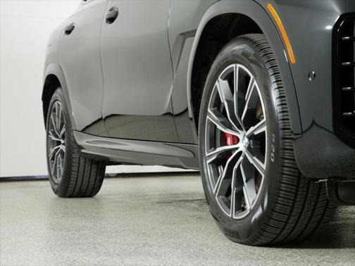 2024 BMW X6 M60i