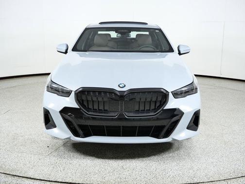 2026 BMW 530 i xDrive