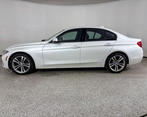 White Metallic 2017 BMW 330 xDrive