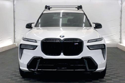 Alpine White 2026 BMW X7 M60i