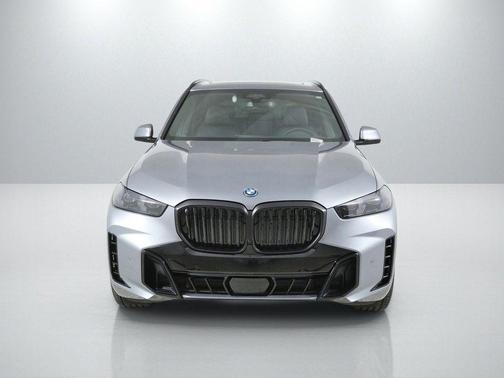 Skyscraper Grey Metallic 2026 BMW X5 PHEV xDrive50e