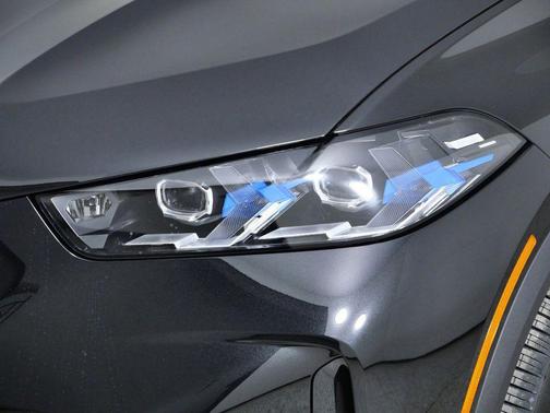 Black Sapphire Metallic 2026 BMW X5 PHEV xDrive50e