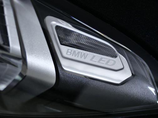 2023 BMW 330 xDrive