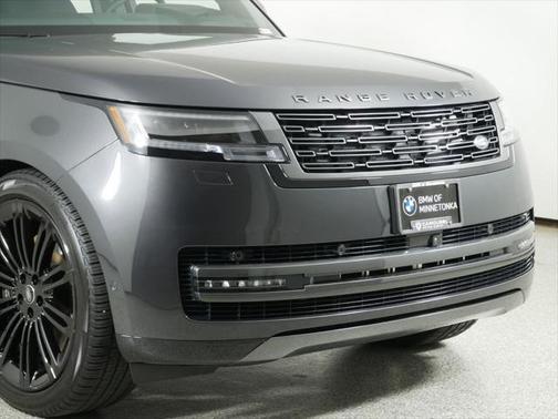 2024 Land Rover Range Rover P530 SE