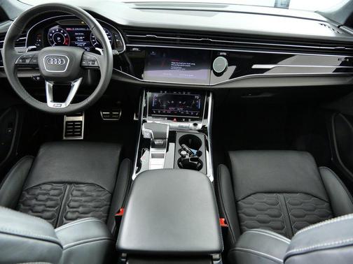 2024 Audi RS Q8 4.0T
