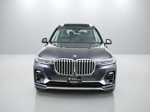 Dark Graphite Metallic 2021 BMW X7 xDrive40i