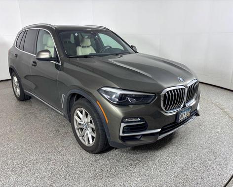 Manhattan Green Metallic 2021 BMW X5 xDrive40i