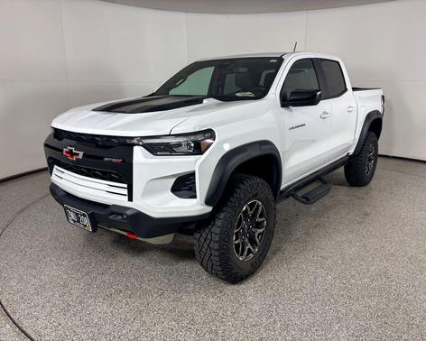 Summit White 2025 Chevrolet Colorado ZR2