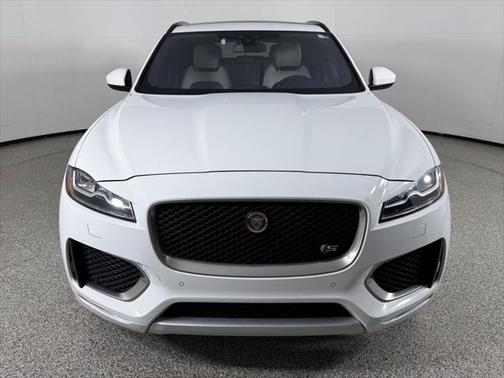 2018 Jaguar F-PACE S