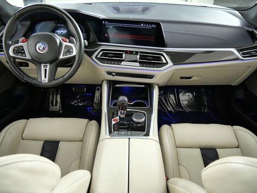Mineral White Metallic 2023 BMW X5 M Base